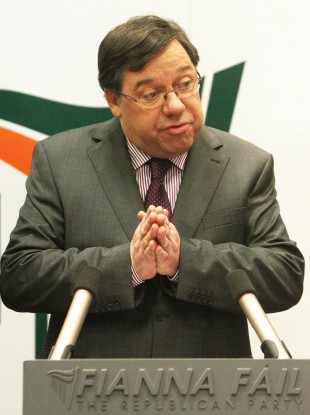 Brian Cowen was leading a meeting of the Cabinet this morning ahead of this evening's vote on his leadership of Fianna Fáil.