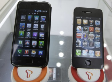 Samsung's Galaxy S smartphone (left): Apple has accused Samsung of copying the