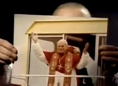 O'Connor prepares to rip up a picture of the pope on Saturday Night Live
