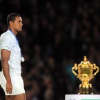 France's Thierry Dusautoir walks past the Webb Ellis Cup following Sunday's defeat to New Zealand.
(David Davies/PA Wire/Press Association Images)