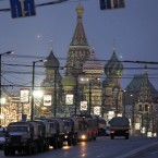 Police vehicles on Zamoskvoretsky bridge in Moscow (AP Photo/Ivan Sekretarev)