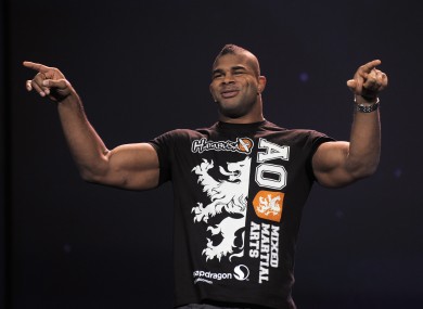 Alistair Overeem: guns.