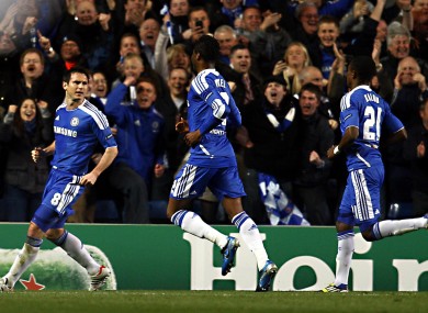 Lampards celebrates with Mikel and Kalou.