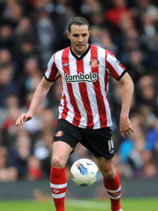 O'Shea went off clutching his leg during today's game.