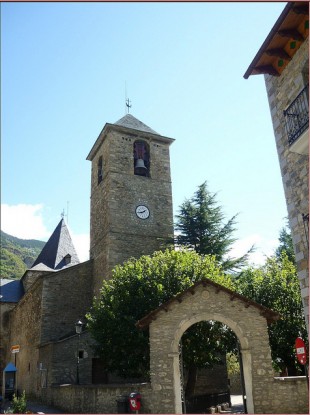 Iglesia de Santa María in Hesca, Spain