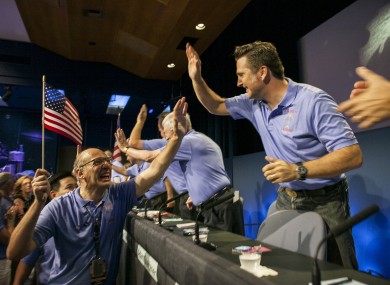 This high five looks like it isn't going to connect