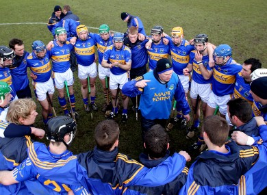 Eamonn O'Shea addressing the Tipperary players while coach to them in 2010.